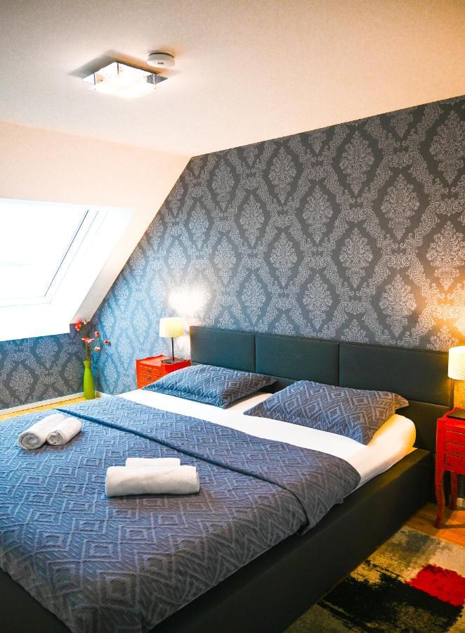 Delightful Duplex Danube Canal Vienna Exterior photo
